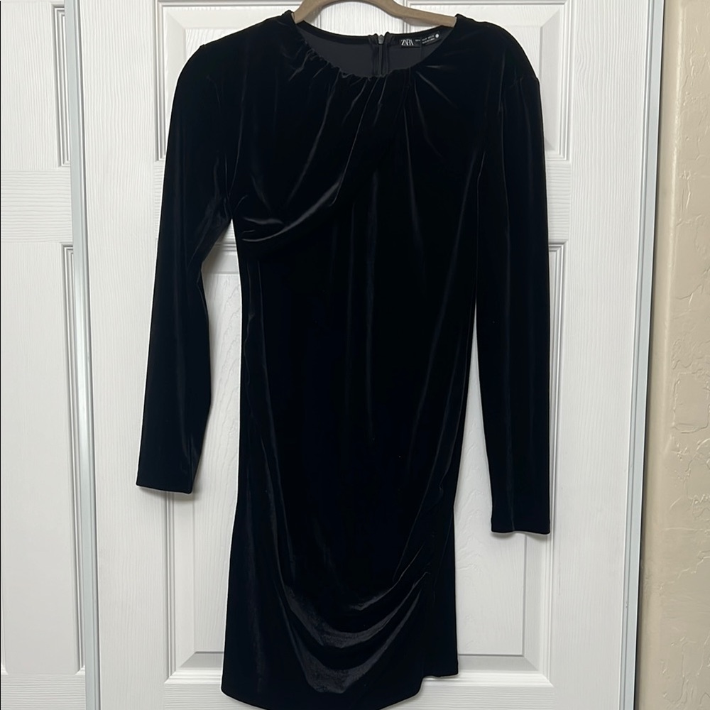 Zara Elegant Black Velvet Dress